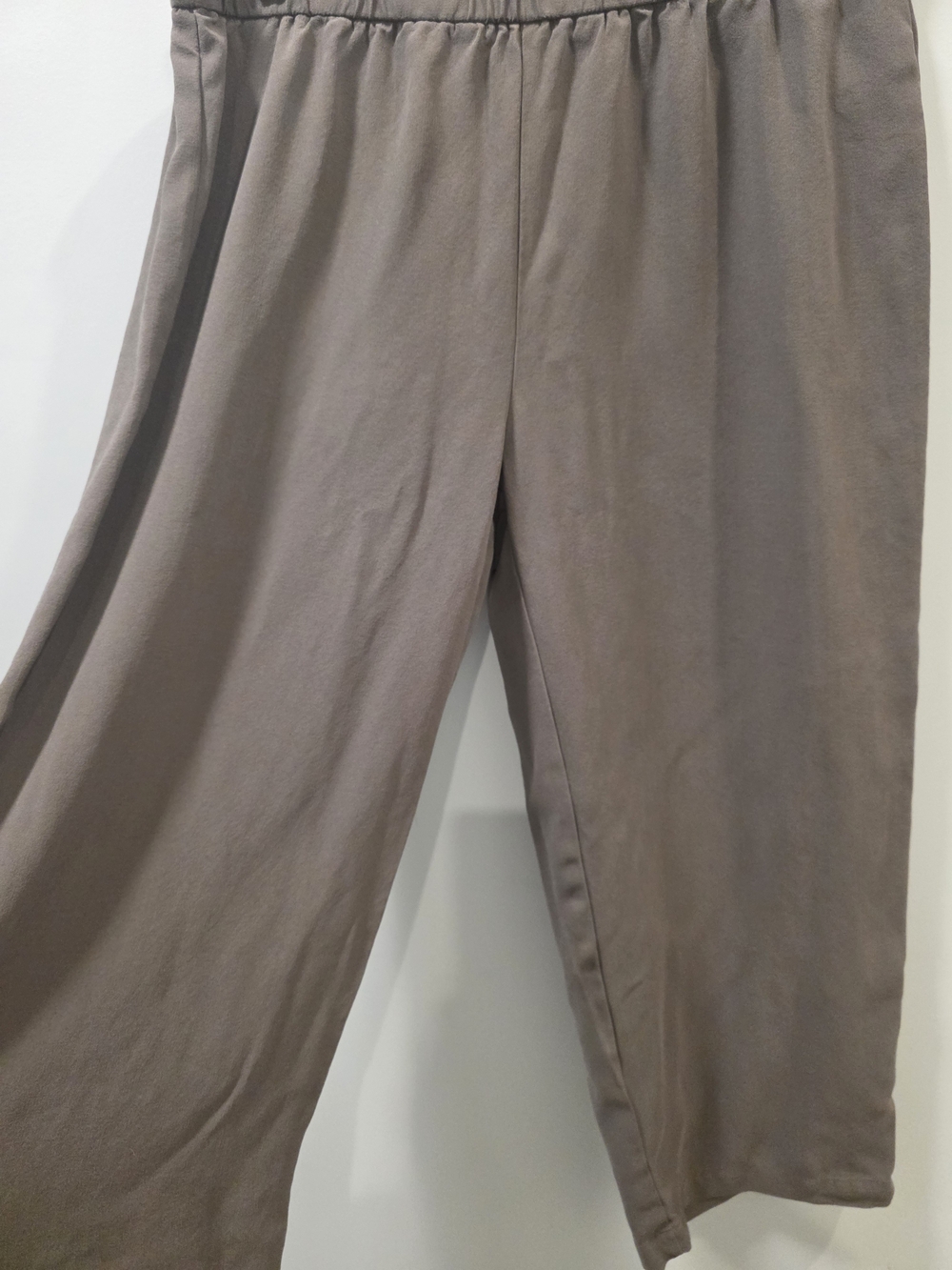 Eileen Fisher 100% Silk Taupe Cropped Wide Leg Pull-On Pants Size Small - Picture 3 of 10